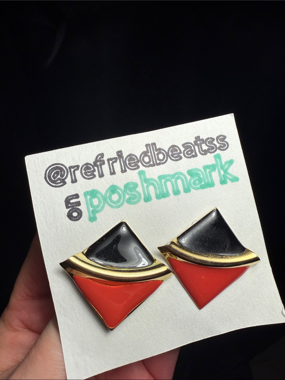 Art & Accessories - Earrings
